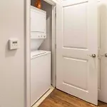 Luxury Hi-Rise 1Bd In Galleria W King Bed/Pool/Gym