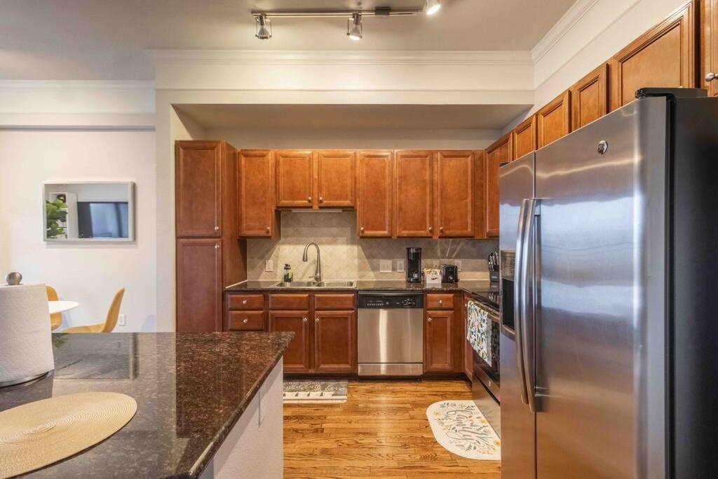 Luxury Hi-rise 1bd In Galleria W King Bed/pool/gym Daire Houston