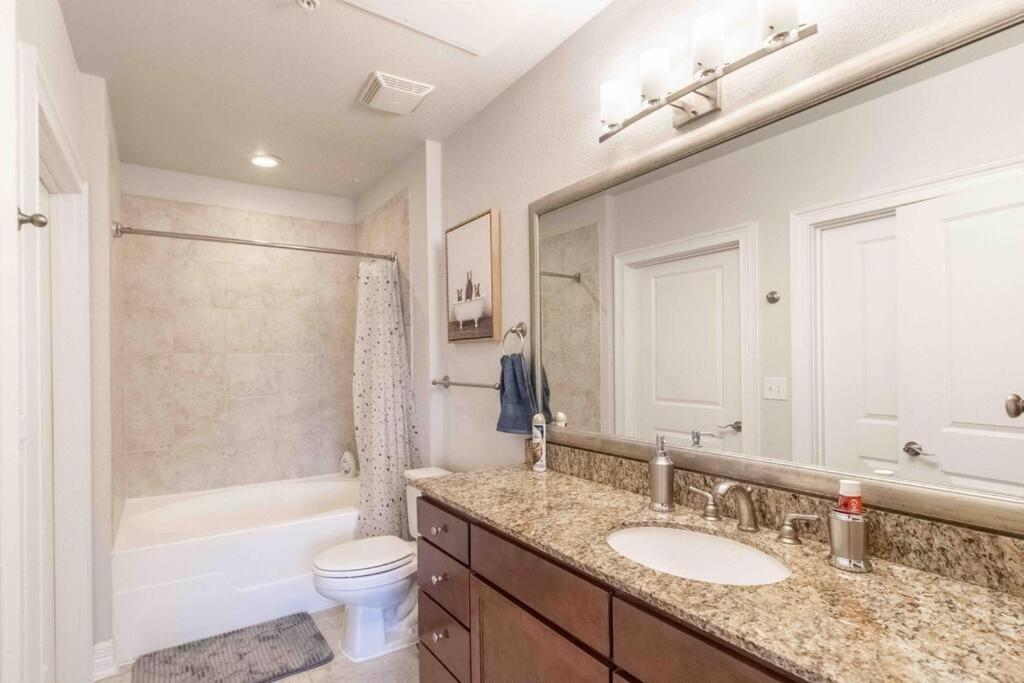 Daire Luxury Hi-rise 1bd In Galleria W King Bed/pool/gym *